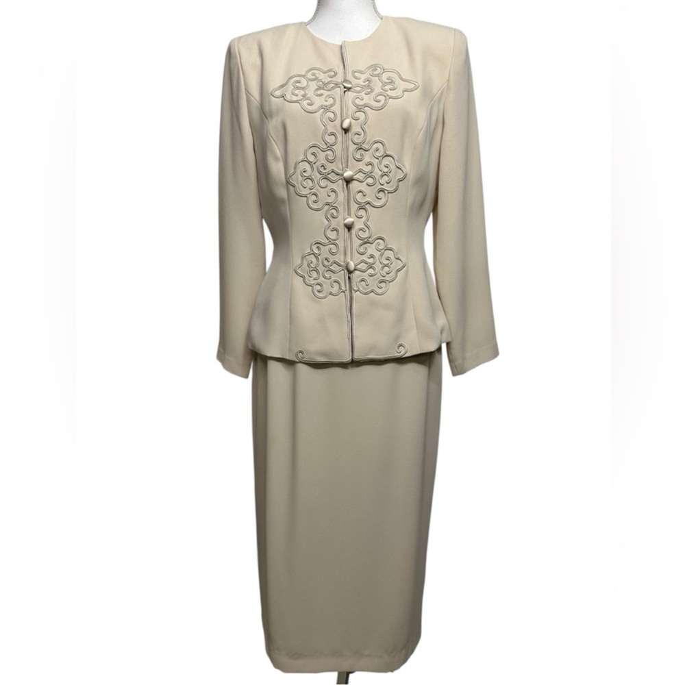 DONNA MORGAN / Cream Vintage Skirt Suit / Size 8 / Retro Formal Embellished